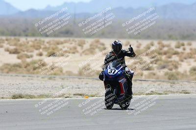 media/Apr-20-2025-CVMA (Sun) [[39090e8767]]/Race 7-Middleweight Shootout/
